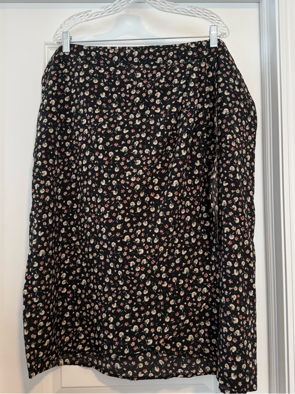 Skies Are Blue Black Floral Curvy Skirt with Cream and Peach Blooms